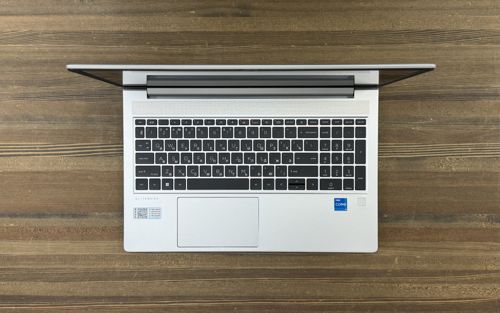 Клавиатура HP EliteBook 650 G9 с цифровым блоком, вид сверху